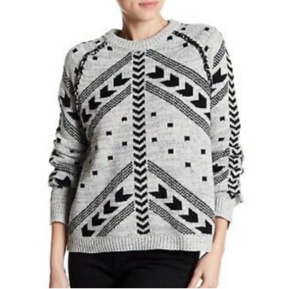 John + Jenn Arrow Crew Neck Sweater Size S